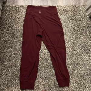 Lulu align crop jogger - high rise
